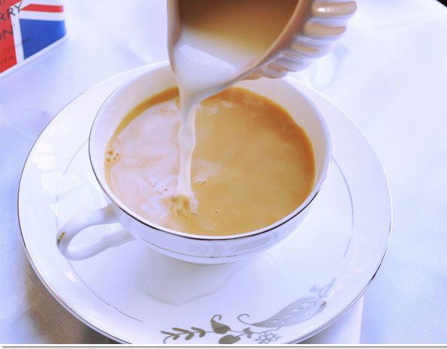 《半饱》第29期 冬季下午茶之木糠杯&奶茶 第31页