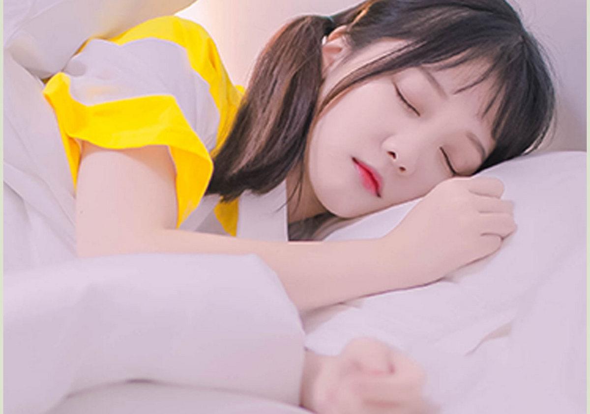 《腹黑男神狠狠爱》第3话 第4页